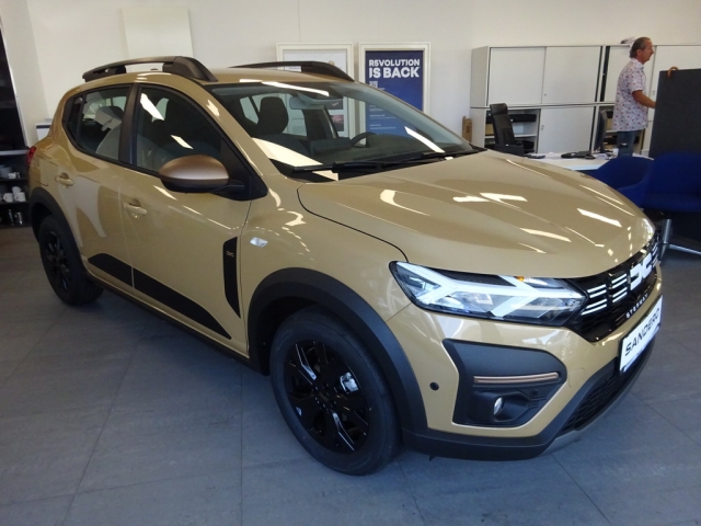 Dacia - SANDERO STEPWAY EXTREME TCe 90
