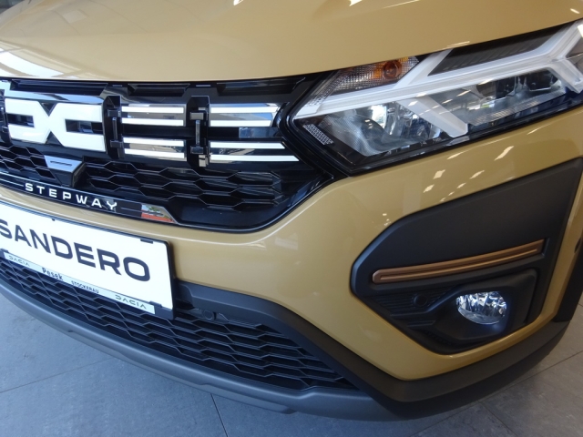 Dacia - SANDERO STEPWAY EXTREME TCe 90