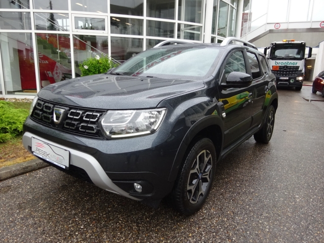 Dacia - DUSTER CELEBRATION TCe 150 PF 4WD (3SA3X)