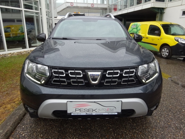 Dacia - DUSTER CELEBRATION TCe 150 PF 4WD (3SA3X)