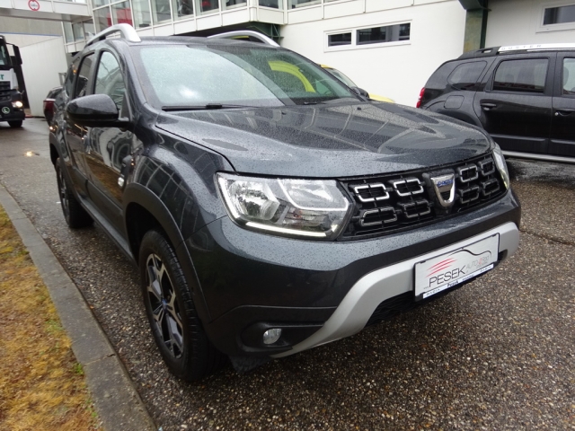 Dacia - DUSTER CELEBRATION TCe 150 PF 4WD (3SA3X)