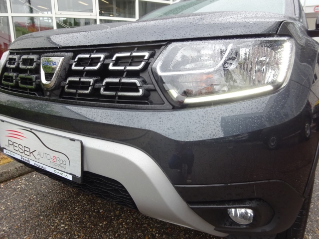 Dacia - DUSTER CELEBRATION TCe 150 PF 4WD (3SA3X)