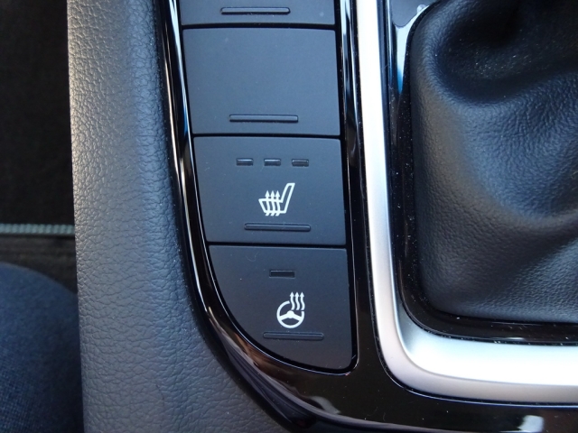 Hyundai - IONIQ Edition 30 plus 1,6 GDi HEV i1hx1