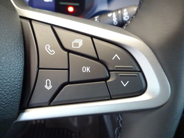 Dacia - DUSTER JOURNEY HYBRID 140