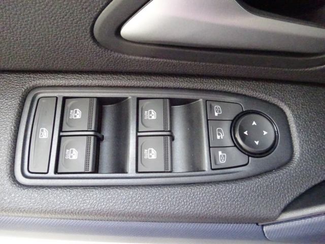 Dacia - DUSTER JOURNEY HYBRID 140