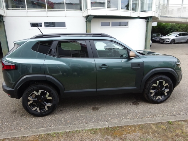 Dacia - DUSTER EXTREME MILD HYBRID 130 4X4