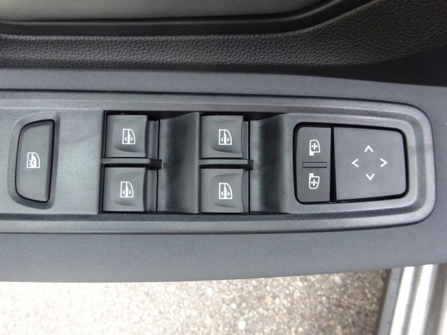 Dacia - SANDERO STEPWAY EXTREME+TCe 90