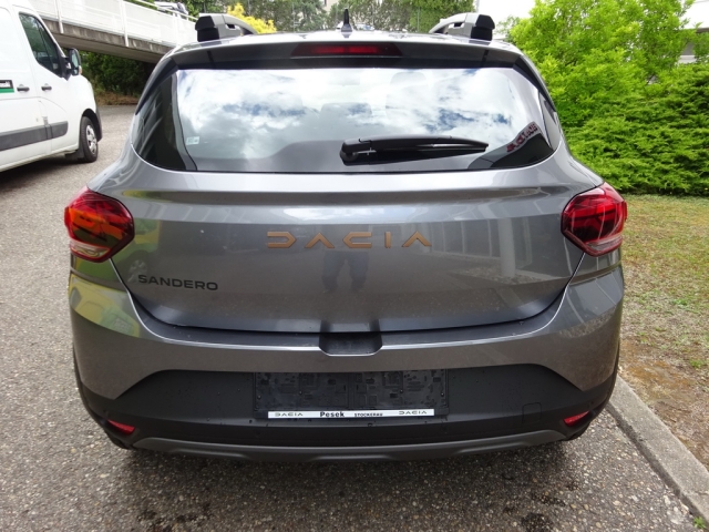 Dacia - SANDERO STEPWAY EXTREME+TCe 90