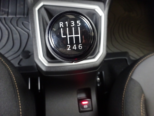 Dacia - SANDERO STEPWAY EXTREME TCe 90