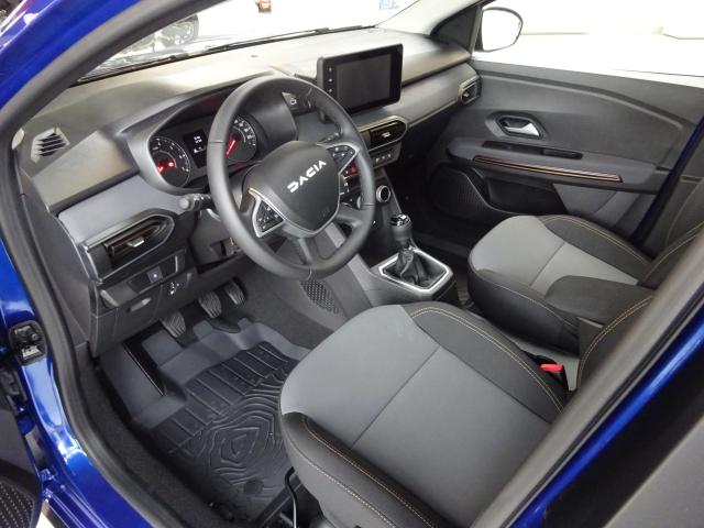 Dacia - SANDERO STEPWAY EXTREME TCe 90