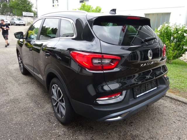 Renault - KADJAR INTENS BLUE dCi 115 (3IA6)