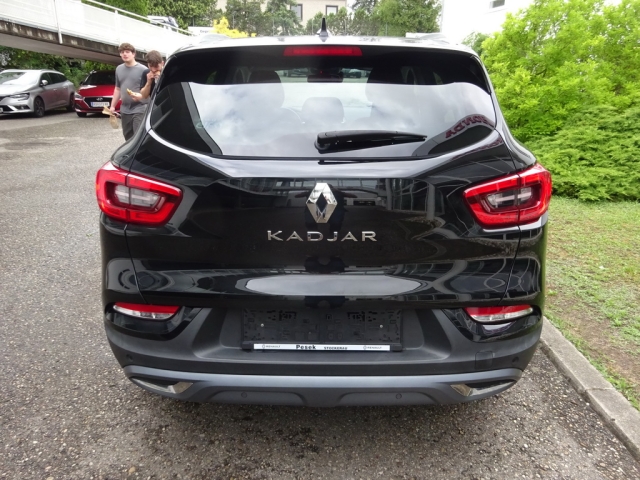 Renault - KADJAR INTENS BLUE dCi 115 (3IA6)