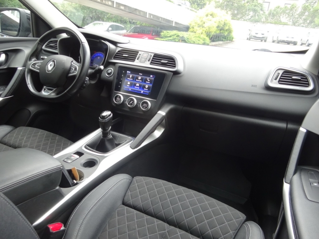 Renault - KADJAR INTENS BLUE dCi 115 (3IA6)