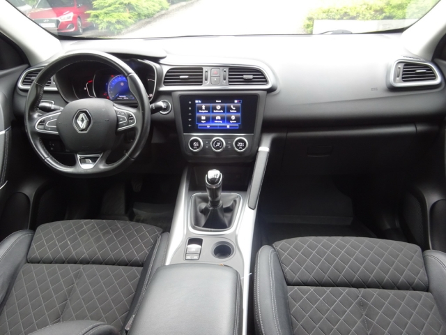 Renault - KADJAR INTENS BLUE dCi 115 (3IA6)