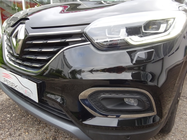 Renault - KADJAR INTENS BLUE dCi 115 (3IA6)