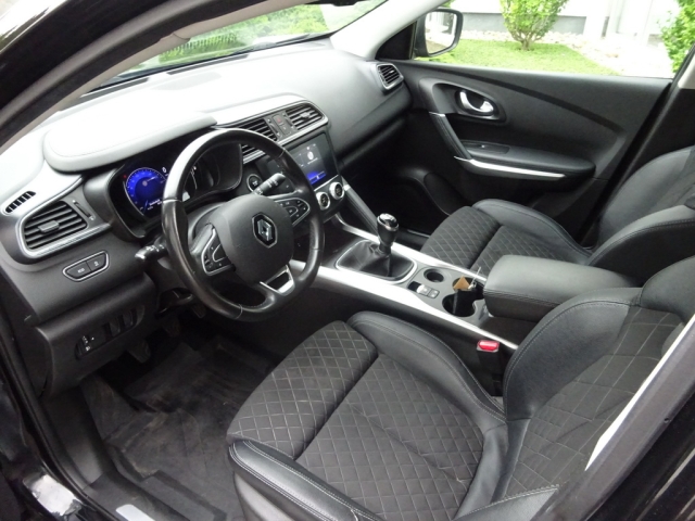 Renault - KADJAR INTENS BLUE dCi 115 (3IA6)