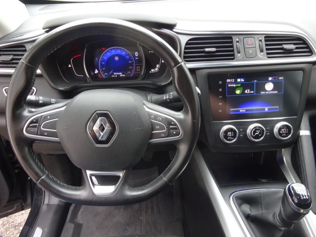 Renault - KADJAR INTENS BLUE dCi 115 (3IA6)