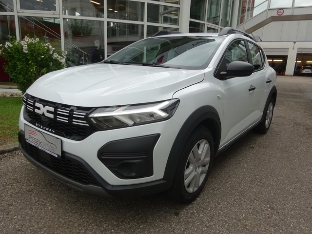 Dacia - SANDERO Stepway Essential TCe 90