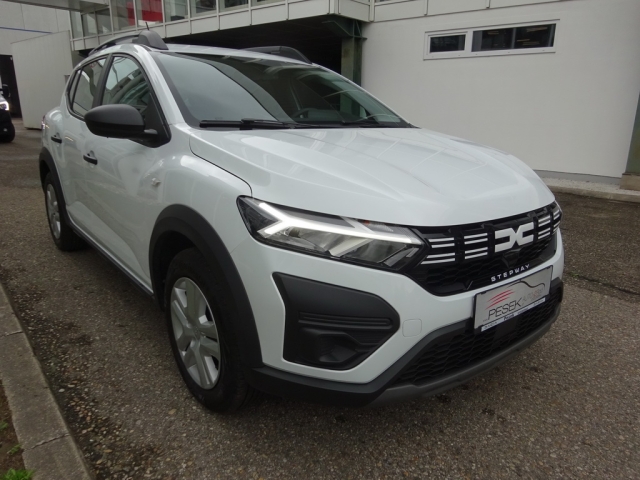 Dacia - SANDERO Stepway Essential TCe 90