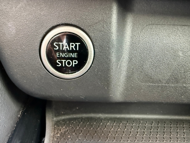 Nissan - QASHQAI 1,3DIG-T MHEV XTRONIC N-CONNECTA