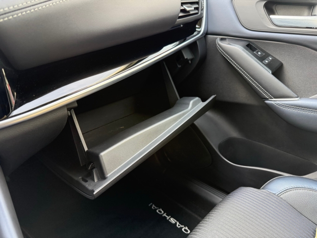 Nissan - QASHQAI 1,3DIG-T MHEV XTRONIC N-CONNECTA