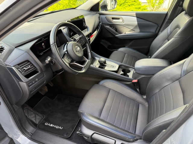 Nissan - QASHQAI 1,3DIG-T MHEV XTRONIC N-CONNECTA