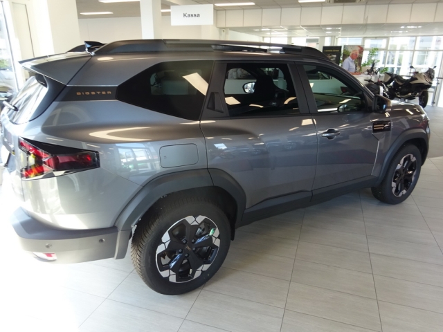 Dacia - BIGSTER EXTREME MILD HYBRID 130 4X4