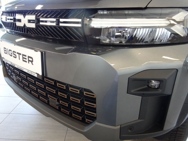 Dacia - BIGSTER EXTREME MILD HYBRID 130 4X4