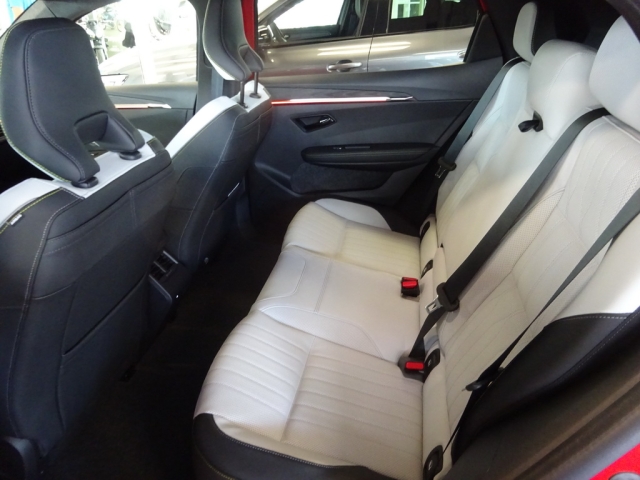 Renault - SCENIC E-TECH ELECTRIC Iconic 220 PS long range (MY25)