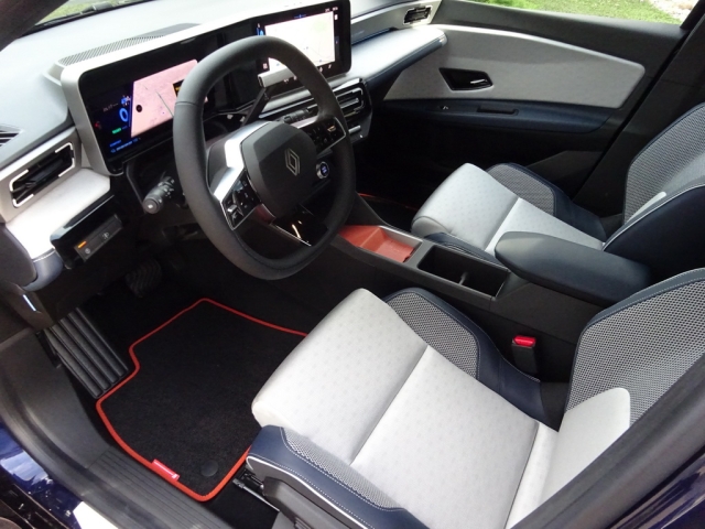 Renault - 5 E-TECH ELECTRIC ROLAND GARROS 150PS