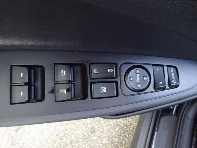 Hyundai - TUCSON 1,7 CRDi Business DCT