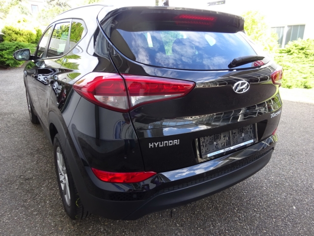 Hyundai - TUCSON 1,7 CRDi Business DCT