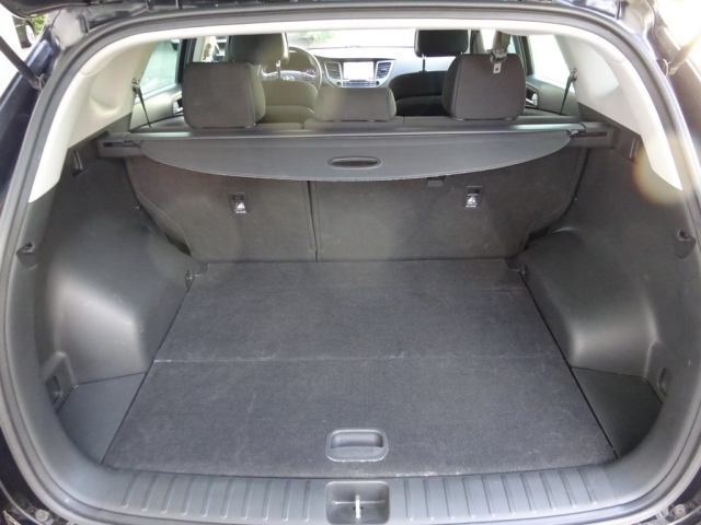 Hyundai - TUCSON 1,7 CRDi Business DCT