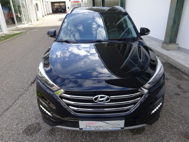 Hyundai - TUCSON 1,7 CRDi Business DCT