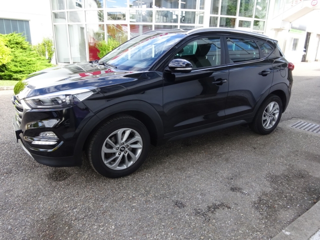 Hyundai - TUCSON 1,7 CRDi Business DCT