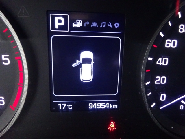 Hyundai - TUCSON 1,7 CRDi Business DCT
