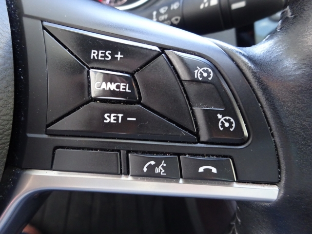 Nissan - QASHQAI TEKNA+ 1,6dCi XTRONIC
