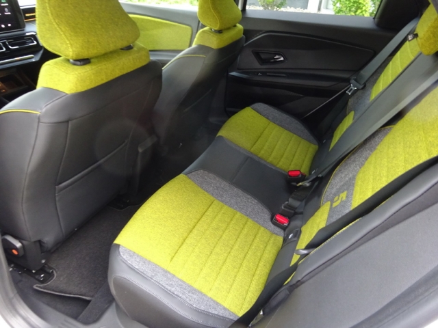 Renault - 5 E-TECH ELECTRIC ICONIC FIVE 150PS COMFORT RANGE