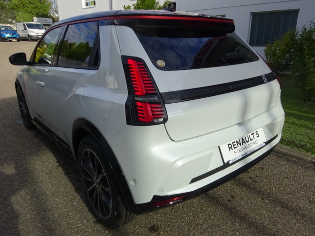 Renault - 5 E-TECH ELECTRIC ICONIC FIVE 150PS COMFORT RANGE