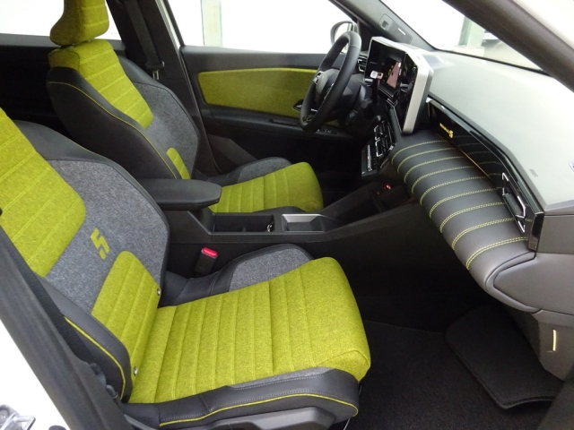 Renault - 5 E-TECH ELECTRIC ICONIC FIVE 150PS COMFORT RANGE