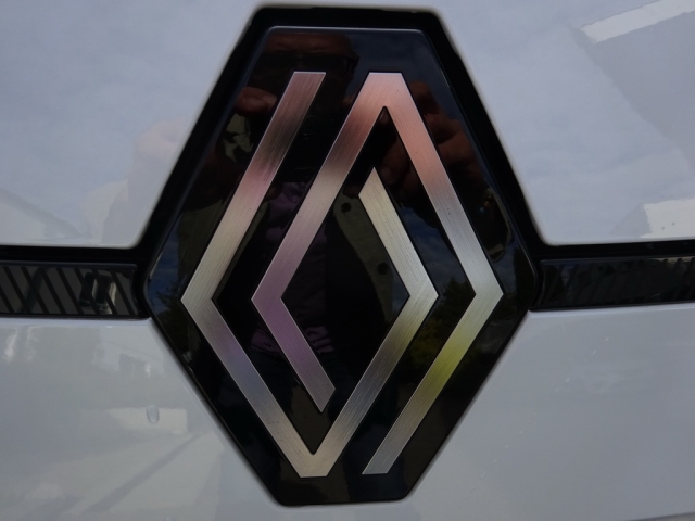Renault - 5 E-TECH ELECTRIC ICONIC FIVE 150PS COMFORT RANGE