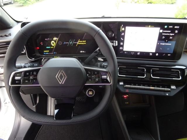 Renault - 5 E-TECH ELECTRIC ICONIC FIVE 150PS COMFORT RANGE