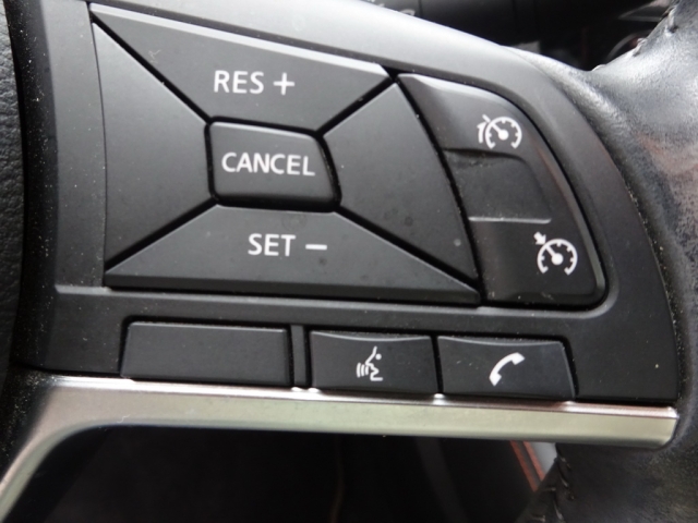 Nissan - QASHQAI N-MOTION 1,3 DIG-T 160 PS
