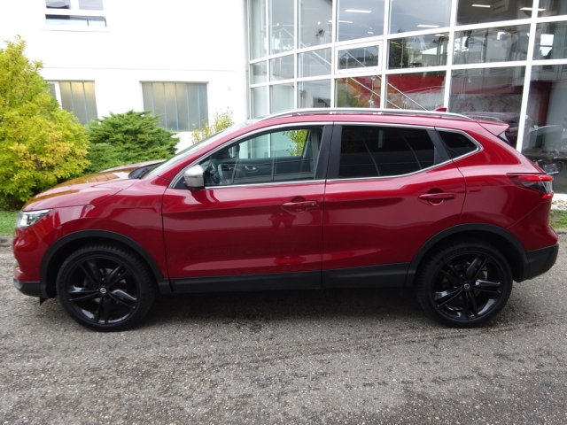 Nissan - QASHQAI N-MOTION 1,3 DIG-T 160 PS
