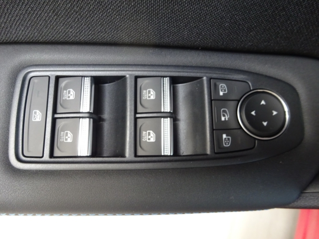 Renault - CAPTUR ESPRIT ALPINE FULL HYBRID E-TECH 160