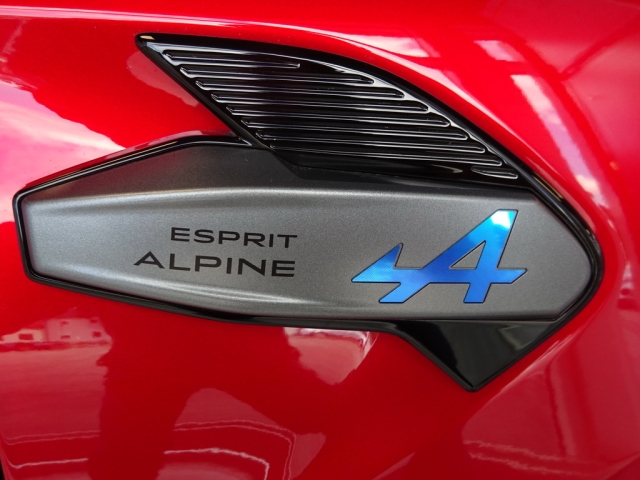 Renault - CAPTUR ESPRIT ALPINE FULL HYBRID E-TECH 160