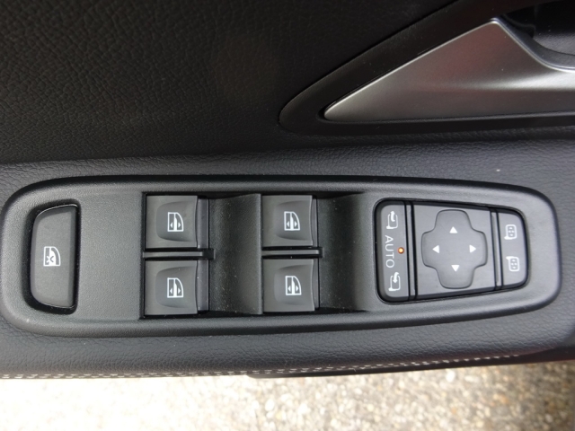 Dacia - DUSTER JOURNEY TCe 150 EDC