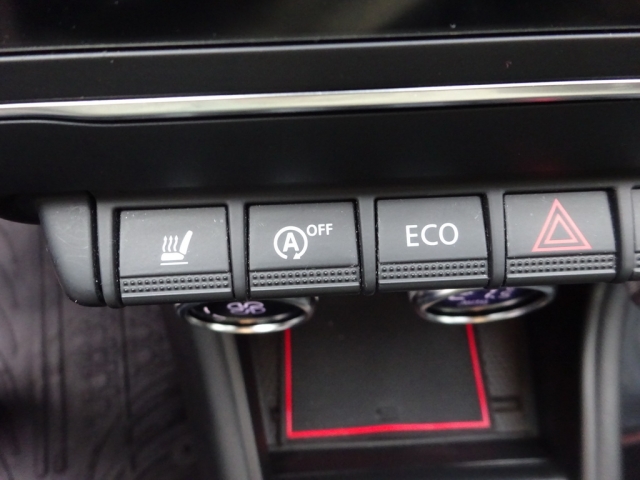 Renault - CAPTUR INTENS TCe 100