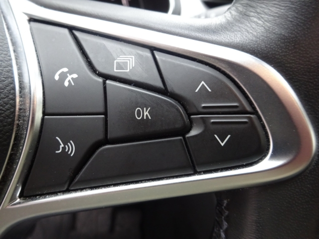 Renault - CAPTUR INTENS TCe 100