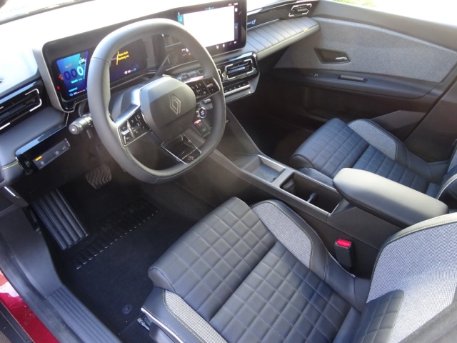 Renault - RENAULT 4 E-TECH ELECTRIC Iconic 150 PS comfort range